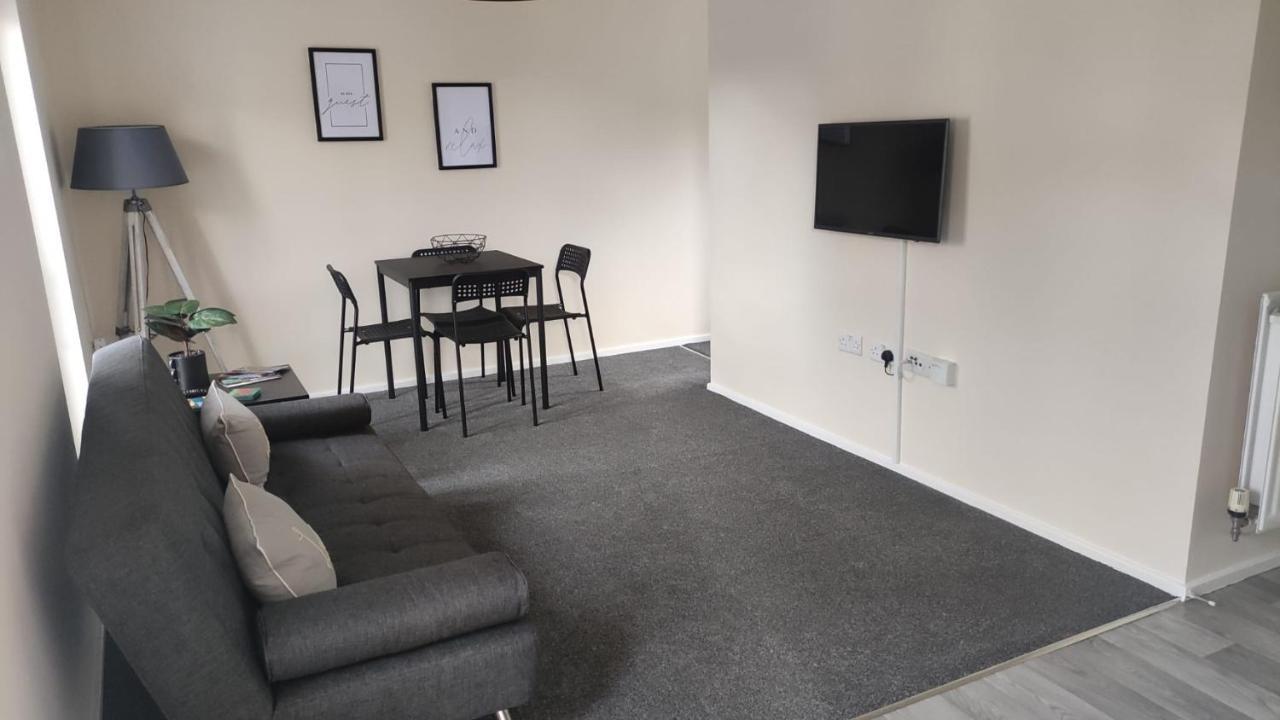 Lovely 1 Bedroom Studio Apartment - 梅瑟蒂德菲尔 外观 照片